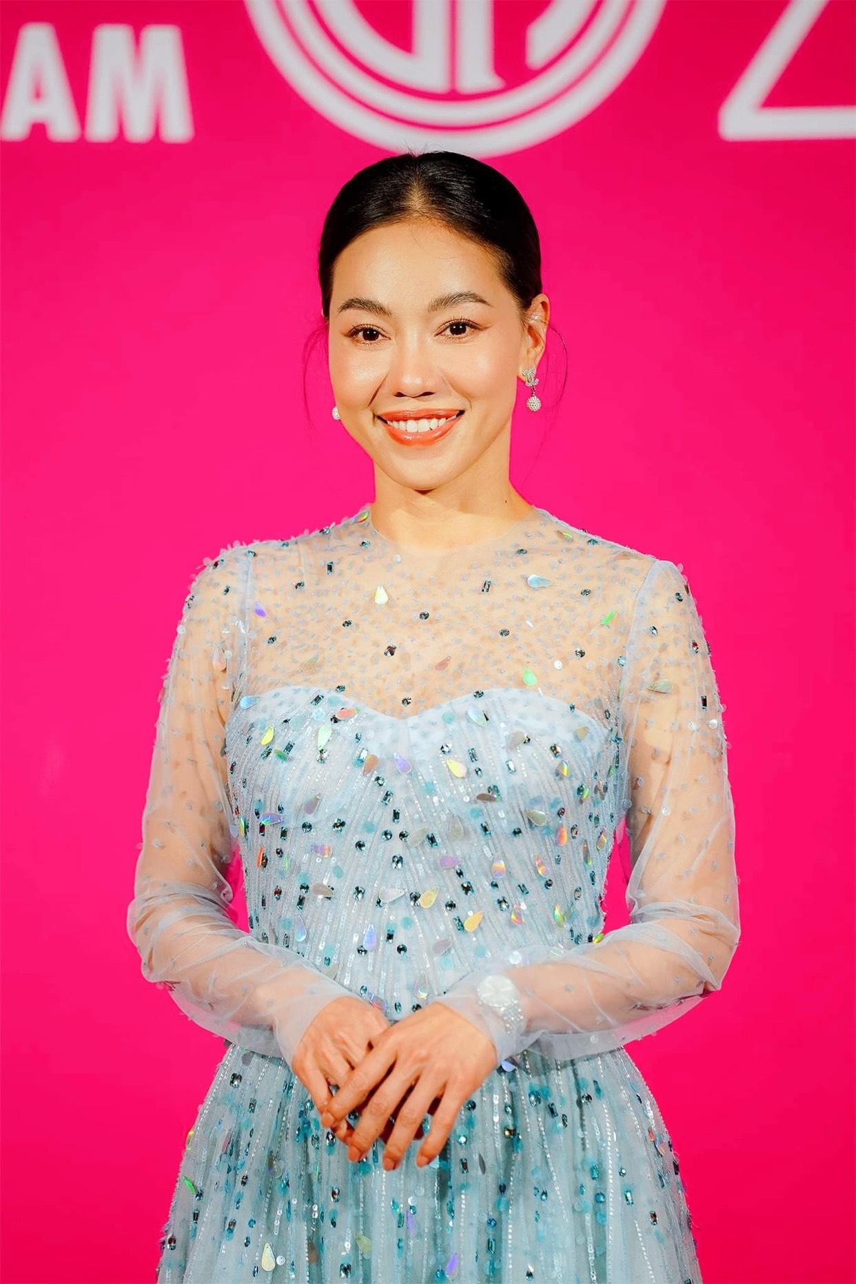 Bà Phạm Kim Dung - TGĐ công ty Sen Vàng.