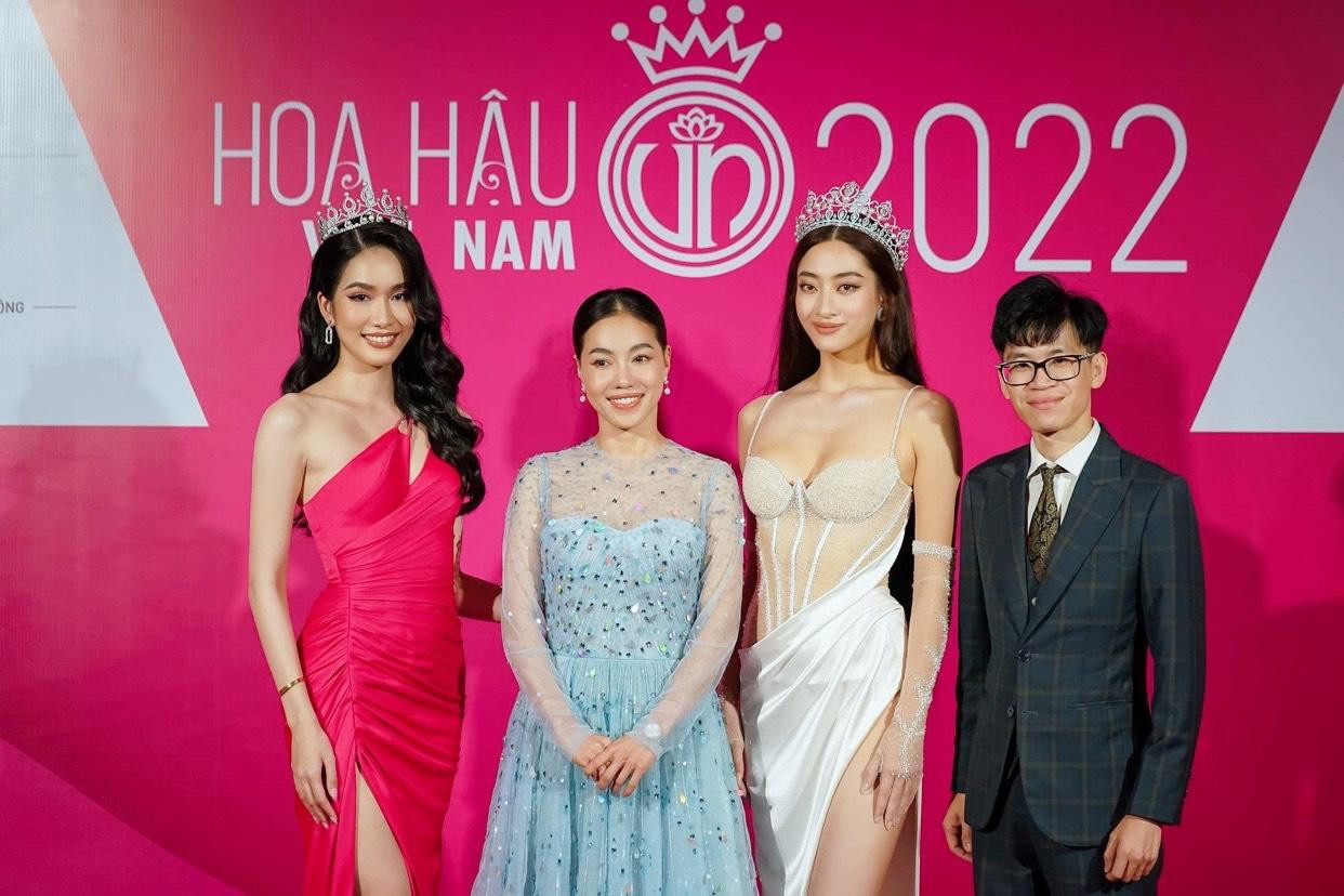 Dàn người đẹp mang tới cho thảm đỏ không khí rộn ràng, sôi động.