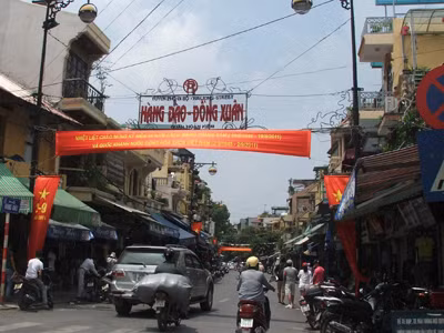 Tuyến phố Hàng Đào - Đồng Xuân Ảnh: Tuấn Minh
