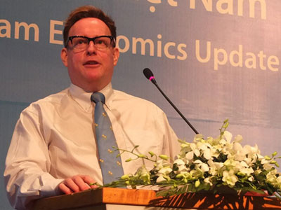 Kinh tế trưởng của ANZ Glenn Maguire cho rằng tỷ giá khó điều chỉnh từ nay đến cuối năm. Ảnh: Thanh Lan. Kinh tế trưởng của ANZ Glenn Maguire cho rằng tỷ giá khó điều chỉnh từ nay đến cuối năm. Ảnh: Thanh Lan