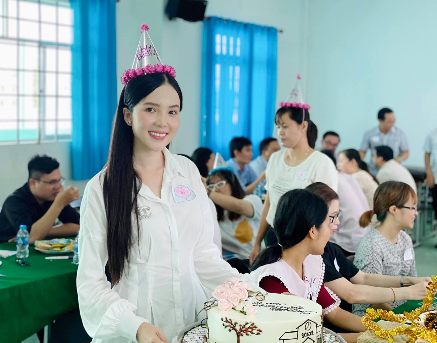 Hình ảnh giản dị của Thuý Vi trên giảng đường.