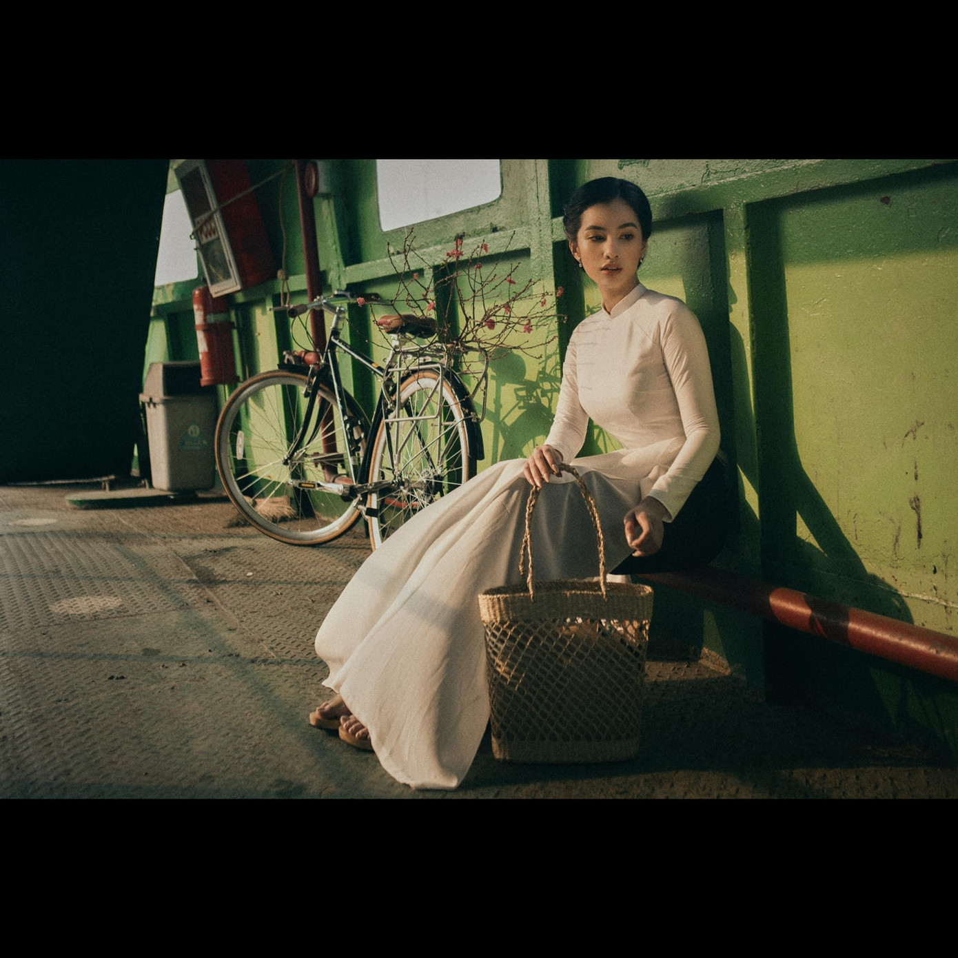 Với gương mặt đẹp và vóc dáng cân đối, cô được nhiều khán giả kỳ vọng sẽ thử sức trong một cuộc thi sắc đẹp khác trong tương lai.