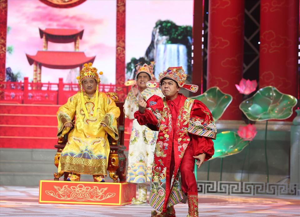 Sự nỗ lực của Trung Ruồi và Đỗ Duy Nam khi vào vai Bắc Đẩu- Nam Tào được khán giả ghi nhận và dành nhiều lời khen ngợi.