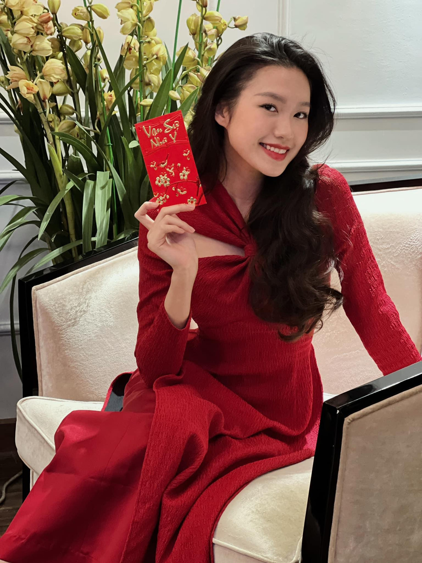 Ngay từ vòng hồ sơ của cuộc thi Hoa hậu Việt Nam 2020, người đẹp Doãn Hải My đã gây “bão” mạng xã hội vì nhan sắc khả ái, xinh đẹp và thành tích “khủng” trong học tập.