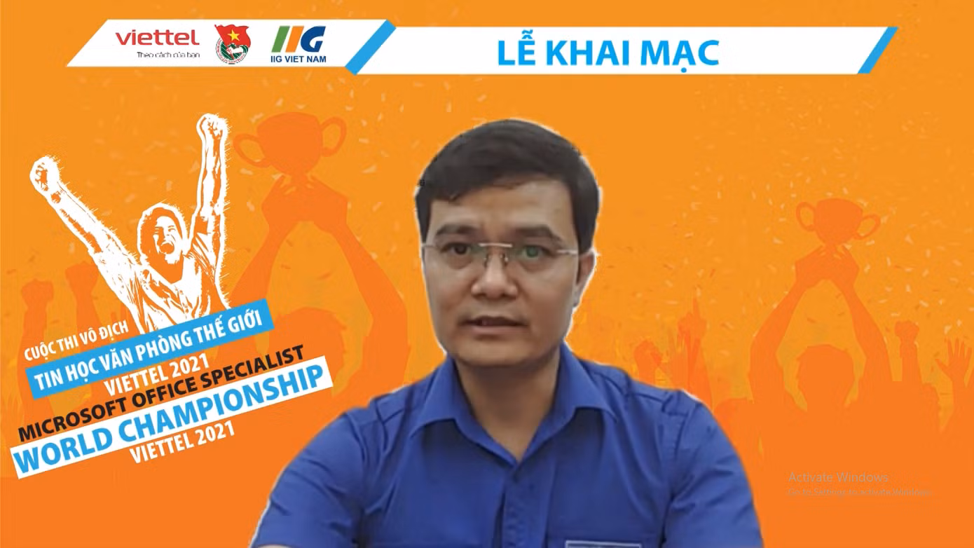 Anh Bùi Quang Huy - Ủy viên dự khuyết T.Ư Đảng, Bí thư thường trực T.Ư Đoàn phát biểu tại lễ khai mạc cuộc thi Vô địch Tin học văn phòng thế giới Anh Bùi Quang Huy - Ủy viên dự khuyết T.Ư Đảng, Bí thư thường trực T.Ư Đoàn phát biểu tại lễ khai mạc cuộc thi Vô địch Tin học văn phòng thế giới