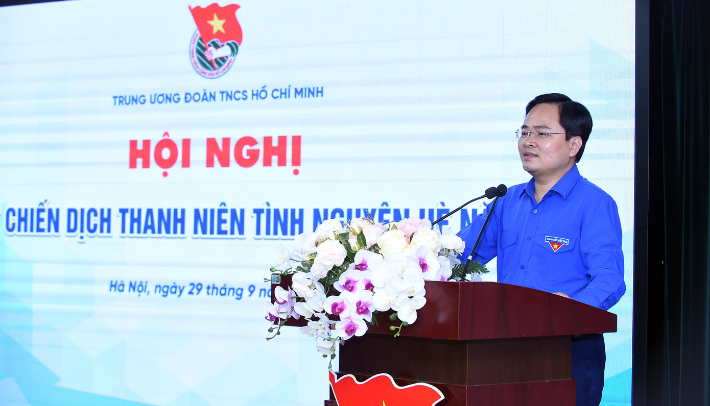 Anh Nguyễn Anh Tuấn, Ủy viên T.Ư Đảng, Bí thư thứ nhất T.Ư Đoàn phát biểu tại Hội nghị