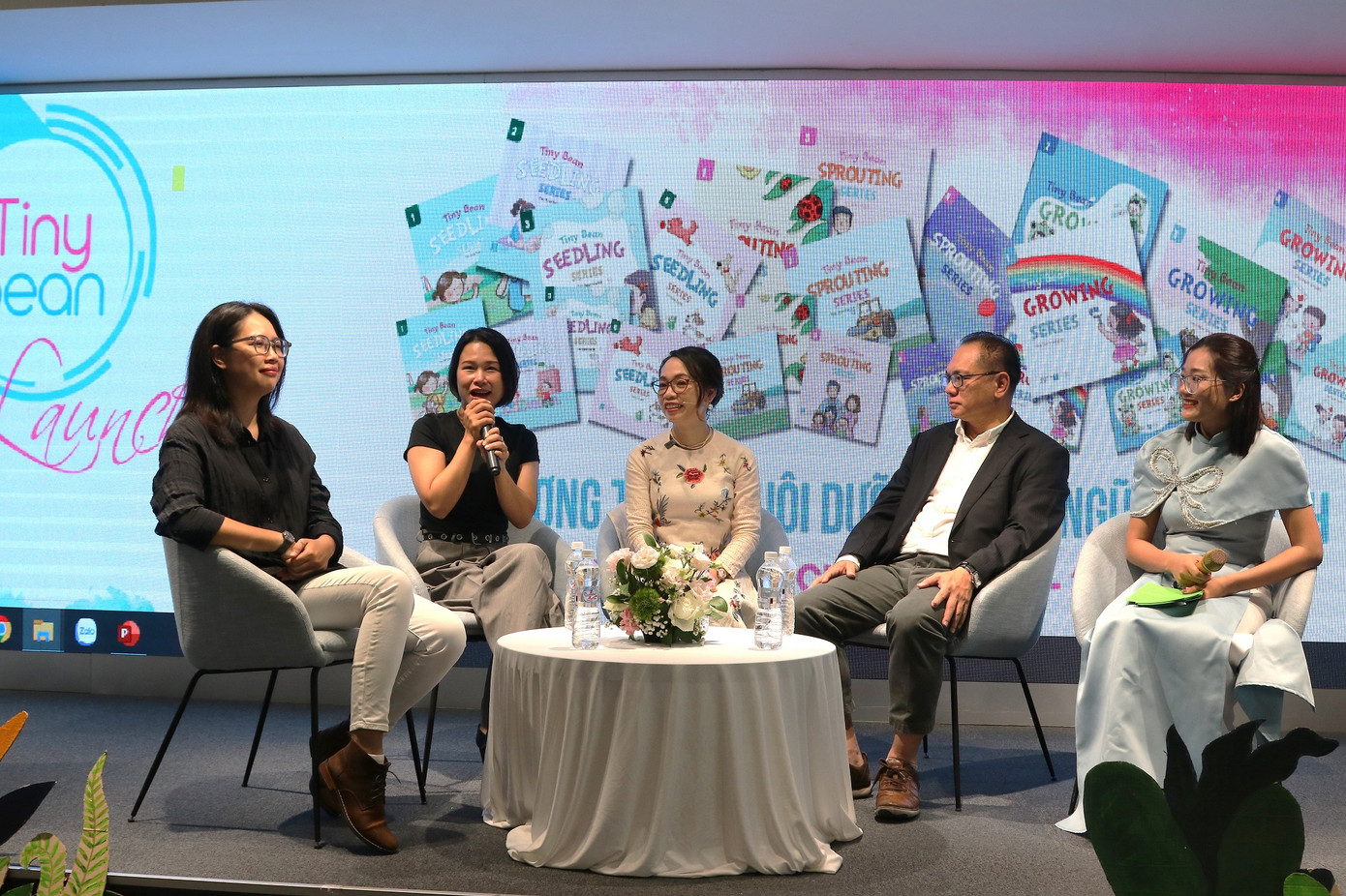 Các chuyên gia chia sẻ tại toạ đàm Các chuyên gia chia sẻ tại toạ đàm