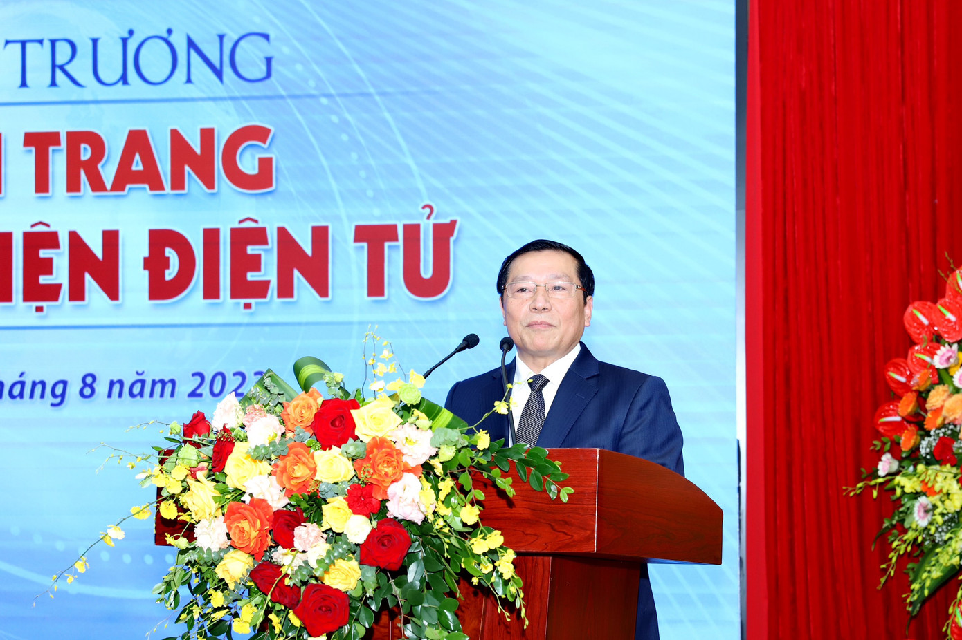 Phó Trưởng Ban Thường trực Ban Tuyên giáo T.Ư Lại Xuân Môn phát biểu tại lễ ra mắt chuyên trang