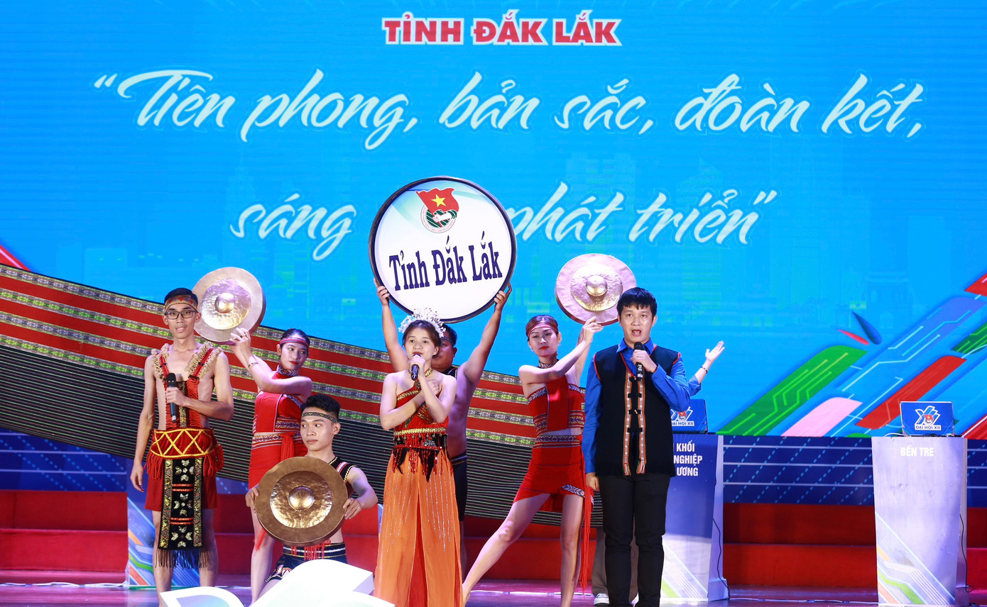 Phần thi của các đội tại vòng chung kết. Ảnh: Bảo Anh