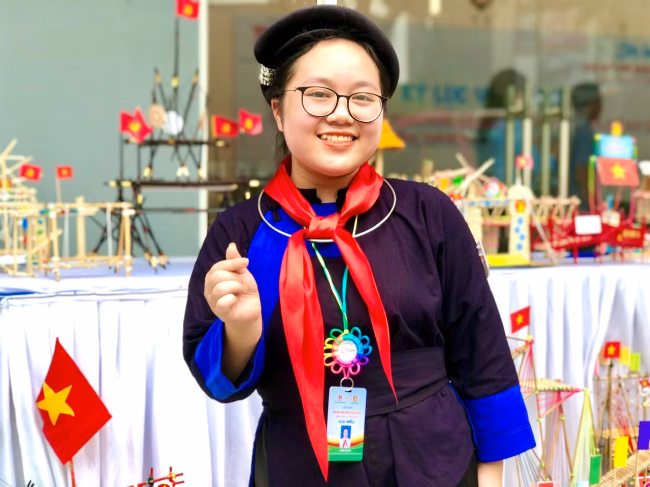 Phùng Diệu Anh - Liên đội trưởng trường THCS Hợp Giang, TP Cao Bằng, tỉnh Cao Bằng. Ảnh: Lưu Trinh