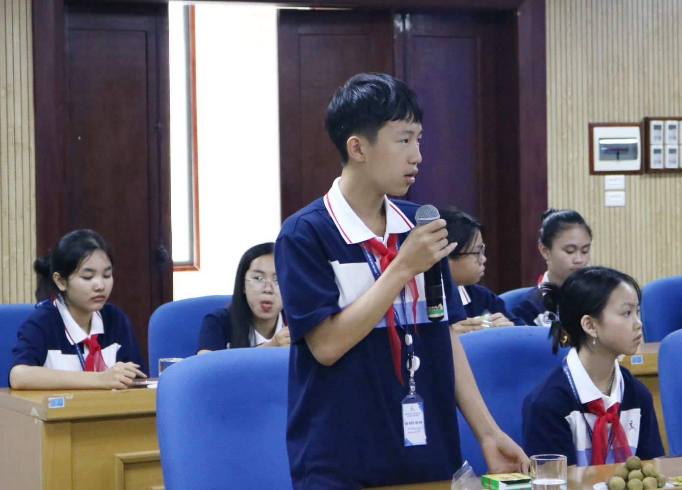 Em Nguyễn Văn Hiếu Nghĩa chia sẻ tại buổi gặp mặt Em Nguyễn Văn Hiếu Nghĩa chia sẻ tại buổi gặp mặt