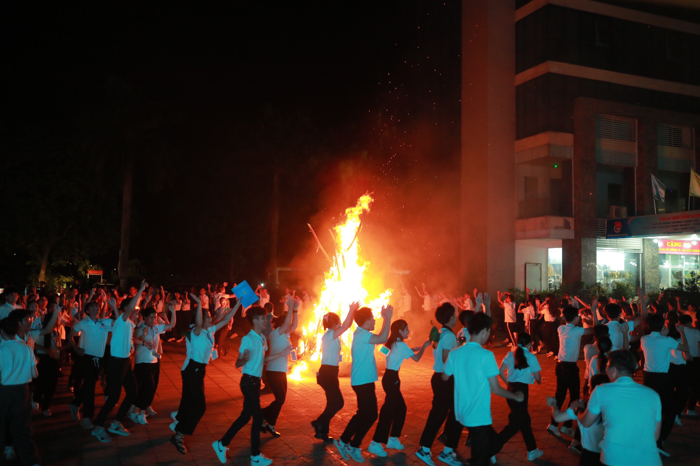 Các trại sinh tham gia các hoạt động tại Trại huấn luyện cán bộ Đoàn trường THPT và Trung tâm giáo dục nghề nghiệp, giáo dục thường xuyên lần thứ I năm 2023.