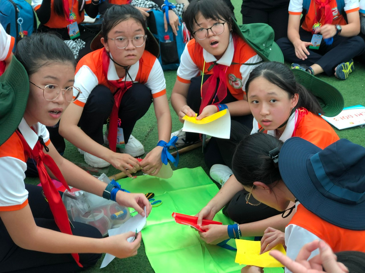 Các Chi đội thi đua thực hiện nhiệm vụ tại Ngày hội