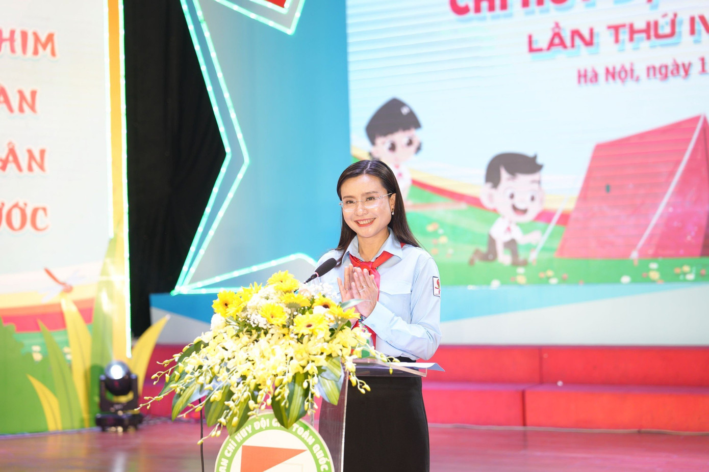 Chị Nguyễn Phạm Duy Trang - Bí thư T.Ư Đoàn, Chủ tịch Hội đồng Đội T.Ư phát biểu tại chương trình tuyên dương