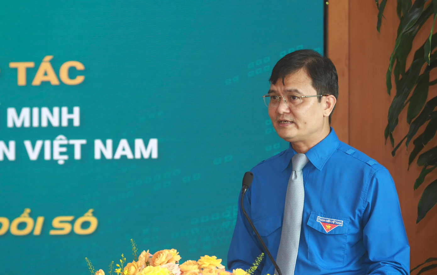 Anh Bùi Quang Huy, Ủy viên dự khuyết T.Ư Đảng, Bí thư thứ nhất T.Ư Đoàn phát biểu tại chương trình. Ảnh: Bảo Anh