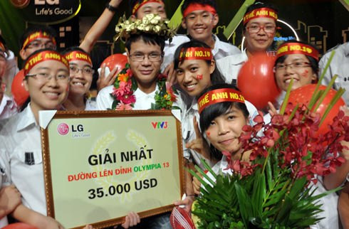 Thế Anh trong giây phút đăng quang.