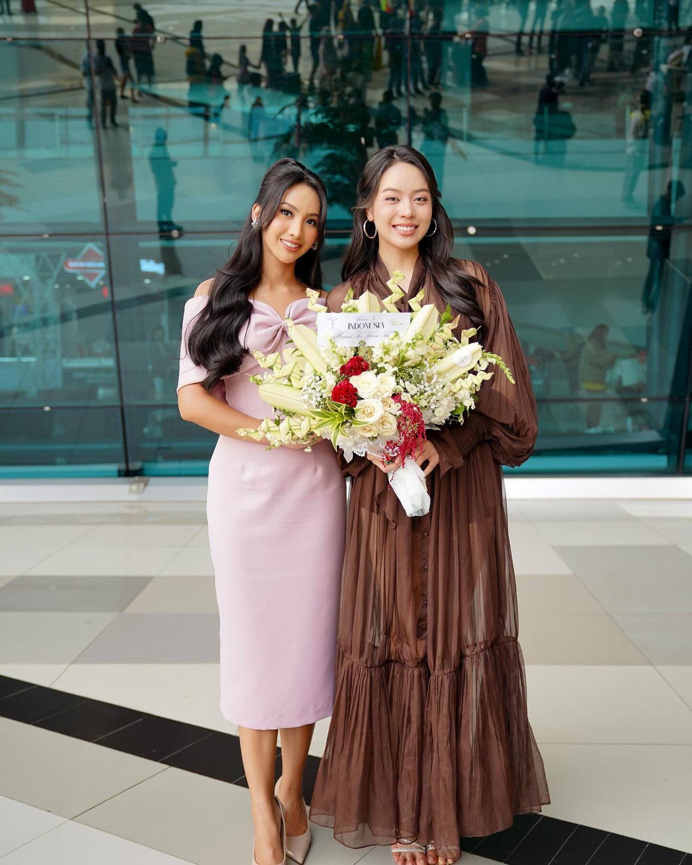 Hoa hậu Thanh Thủy có chuyến công tác tới Indonesia để tham dự chung kết Puteri Indonesia 2025.