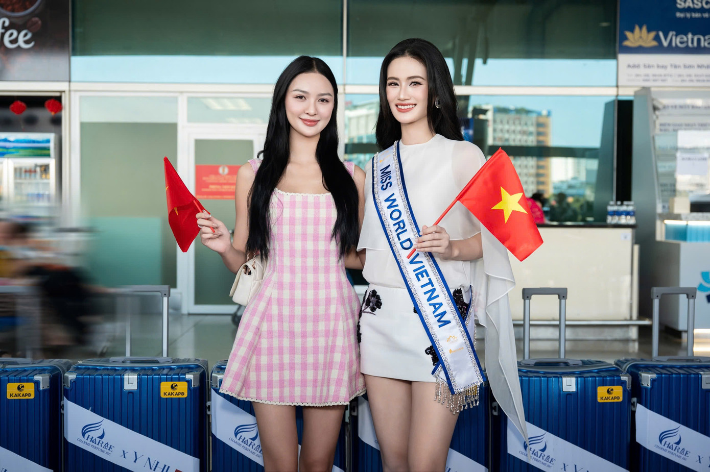 Nhiều người đẹp như Á hậu Bùi Khánh Linh, Minh Kiên, Hạnh Nguyên, Cẩm Ly... đã ra sân bay để tiễn Ý Nhi.