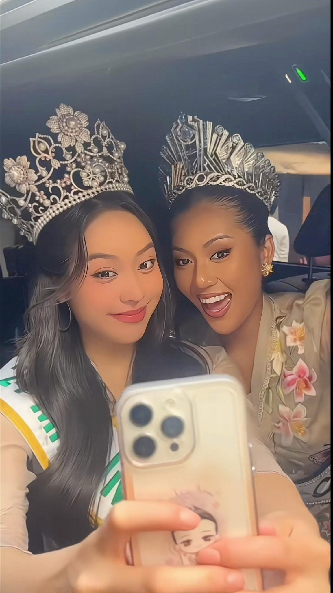 Ketut Permata Juliastrid là á hậu 2 Puteri Indonesia 2024, giành quyền tham dự Miss Cosmo lần đầu tiên tổ chức ở Việt Nam và đăng quang ngôi vị cao nhất. Sau đăng quang, Ketut Permata Juliastrid chủ yếu hoạt động ở Việt Nam nên quen thân với Thanh Thủy và nhiều người đẹp Việt.