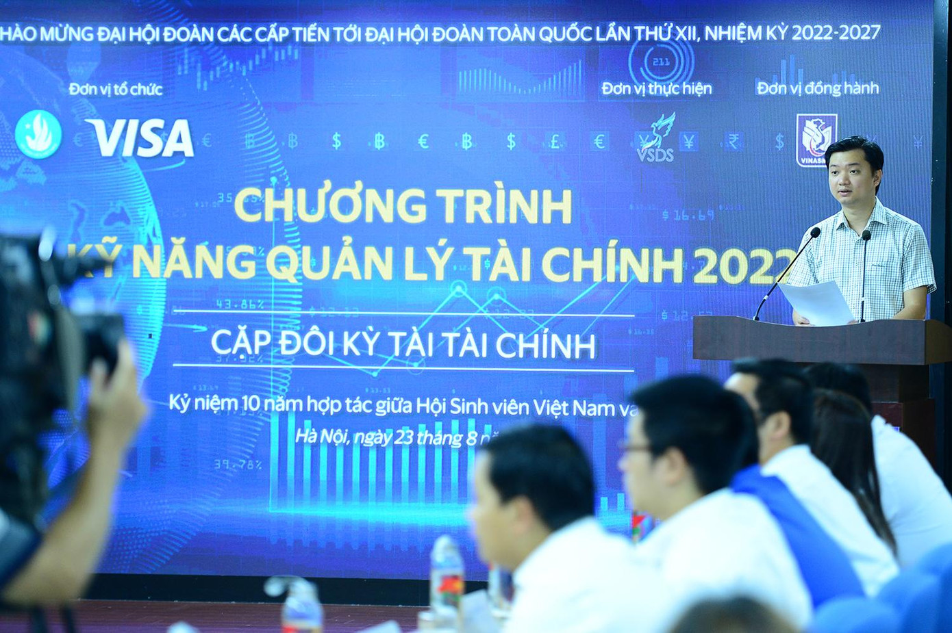 Anh Nguyễn Minh Triết – Bí thư T.Ư Đoàn, Chủ tịch T.Ư Hội Sinh viên Việt Nam phát biểu tại chương trình. Anh Nguyễn Minh Triết – Bí thư T.Ư Đoàn, Chủ tịch T.Ư Hội Sinh viên Việt Nam phát biểu tại chương trình.