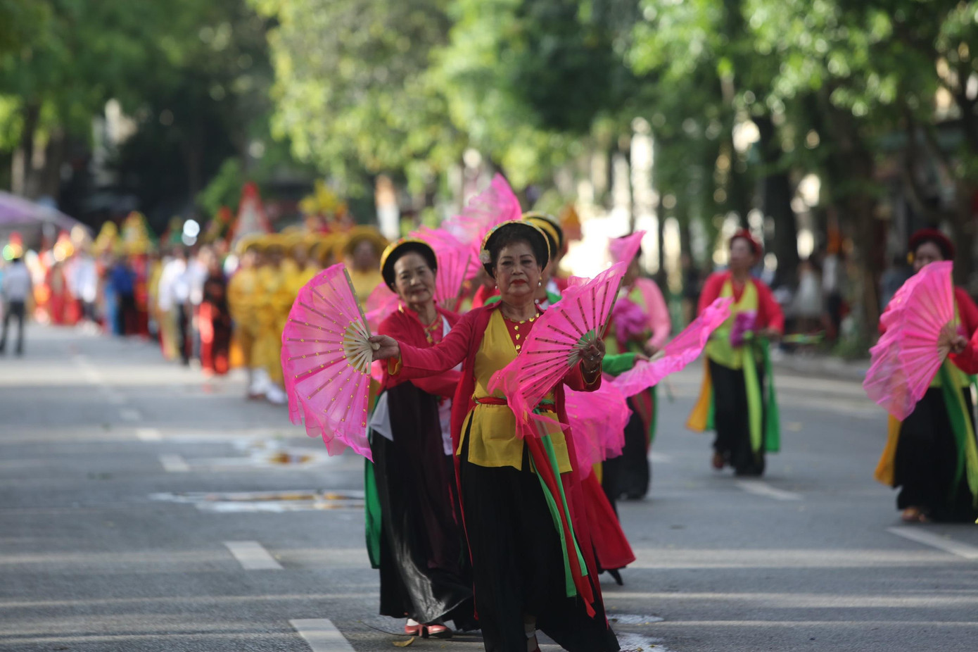 Không khí lễ hội trước Lễ đón nhận Bằng xếp hạng di tích quốc gia đặc biệt. Ảnh: Duy Phạm