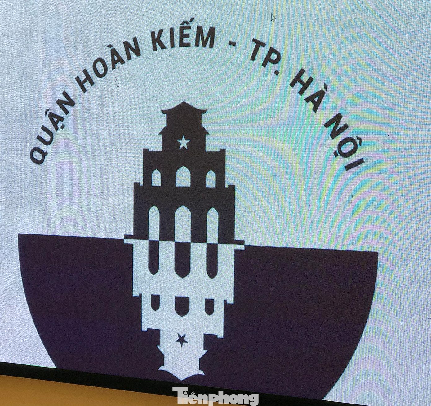 Biểu trưng đạt giải nhì của cuộc thi. Ảnh: Trường Phong