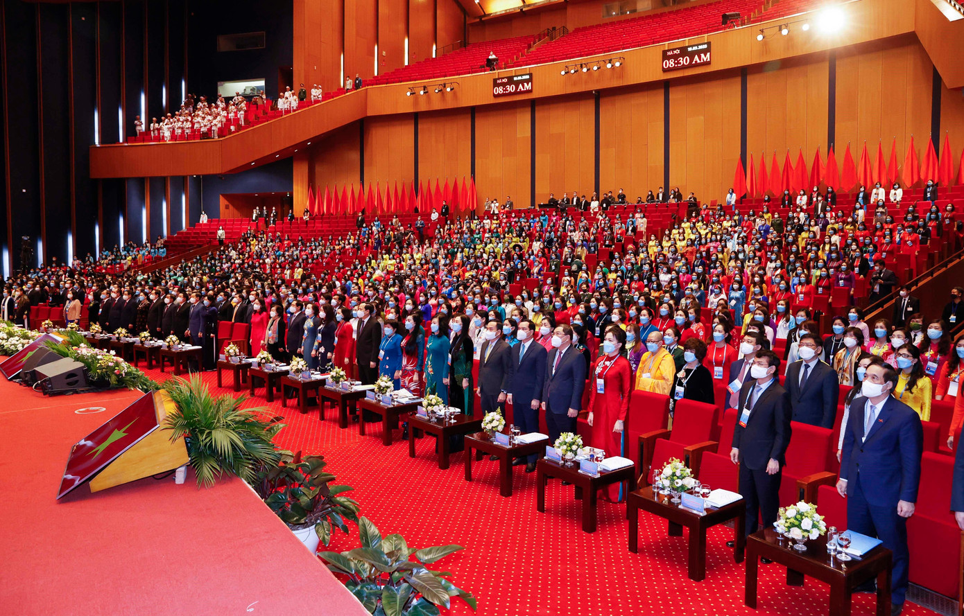 Đại hội đại biểu Phụ nữ toàn quốc lần thứ XIII, nhiệm kỳ 2022 - 2027, diễn ra từ ngày 9 đến 11/3/2022 tại Hà Nội. Đại hội có 1.000 đại biểu chính thức là những phụ nữ tiêu biểu, đại diện cho các lực lượng phụ nữ, các dân tộc, tôn giáo và các lĩnh vực hoạt động khác nhau trong cả nước. Trong thành phần đại biểu có 35 đại biểu khối lực lượng vũ trang nhân dân (3,5%), 54 đại biểu là doanh nhân (5,4%), 83 đại biểu là lãnh đạo các bộ, ban, ngành Trung ương và địa phương (8,3%), 164 đại biểu đại diện cho 53 dân tộc thiểu số (16,4%), 41 đại biểu tiêu biểu các tôn giáo.