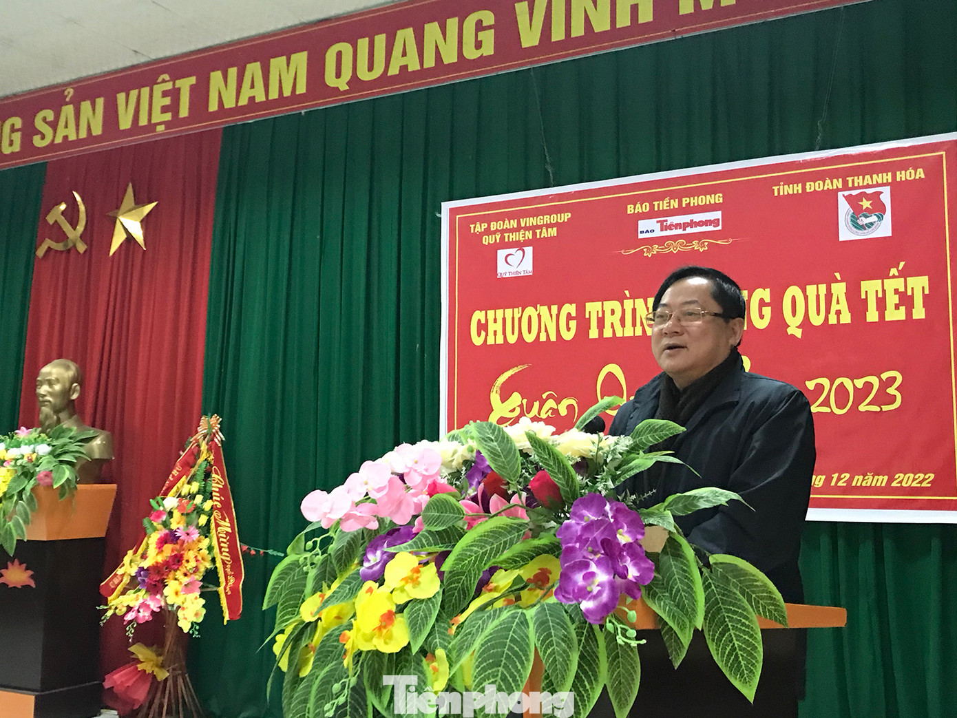 Tổng Biên tập báo Tiền Phong Lê Xuân Sơn phát biểu tại chương trình.