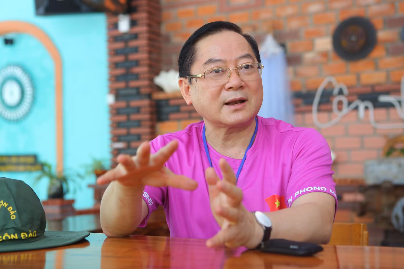 Nhà báo Lê Xuân Sơn