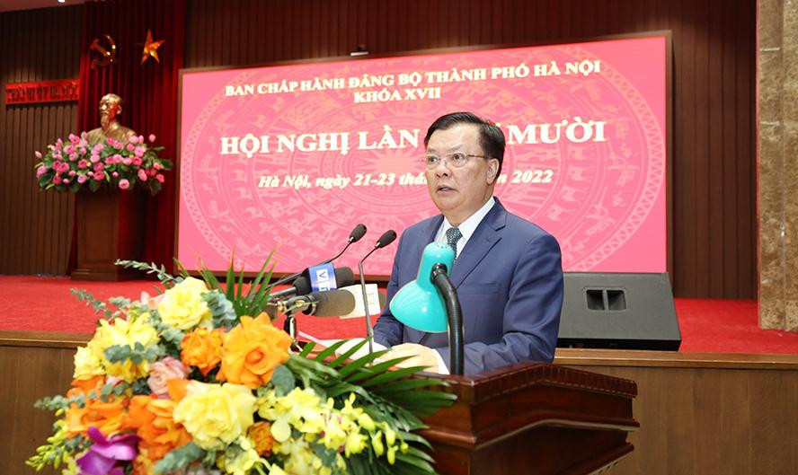 Bí thư Thành uỷ Hà Nội Đinh Tiến Dũng phát biểu tại hội nghị. Ảnh: PV