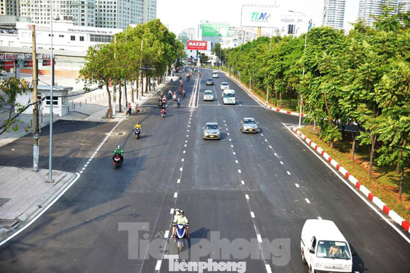 Đường Nguyễn Hữu Cảnh hoàn thành nâng cấp, thông xe vào ngày 30/4/2021.