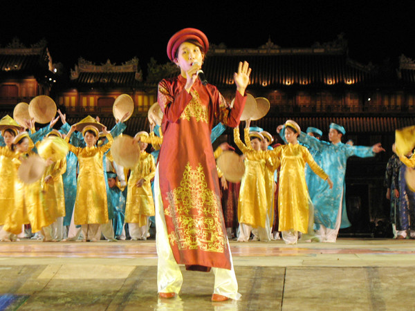 Tiết mục trong Festival Huế
