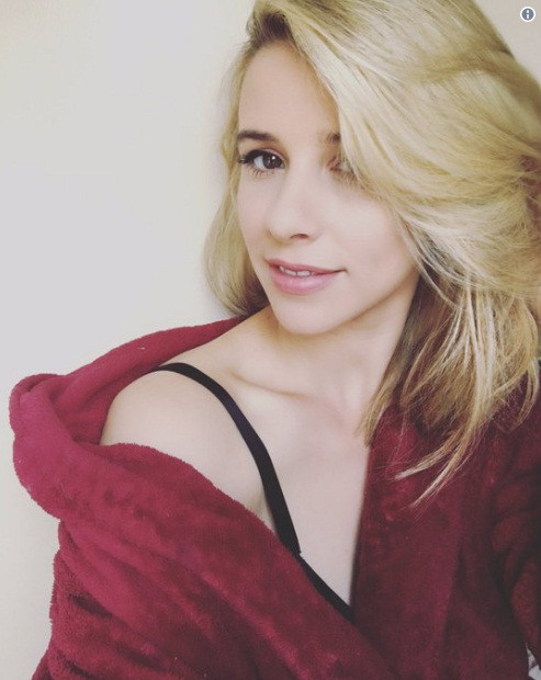 Thành viên Backstreet Boys - Nick Carter bị tố cưỡng hiếp nữ ca sĩ ảnh 3