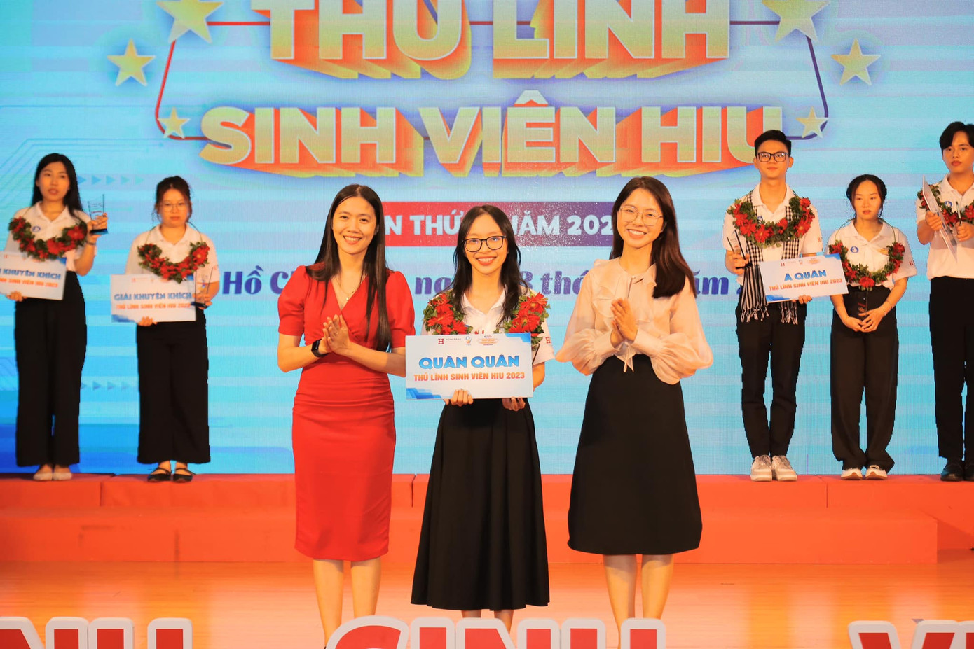 Mai Pha được xướng tên với ngôi vị quán quân tại đêm Chung kết Thủ lĩnh sinh viên HIU 2023. (Ảnh: BTC)