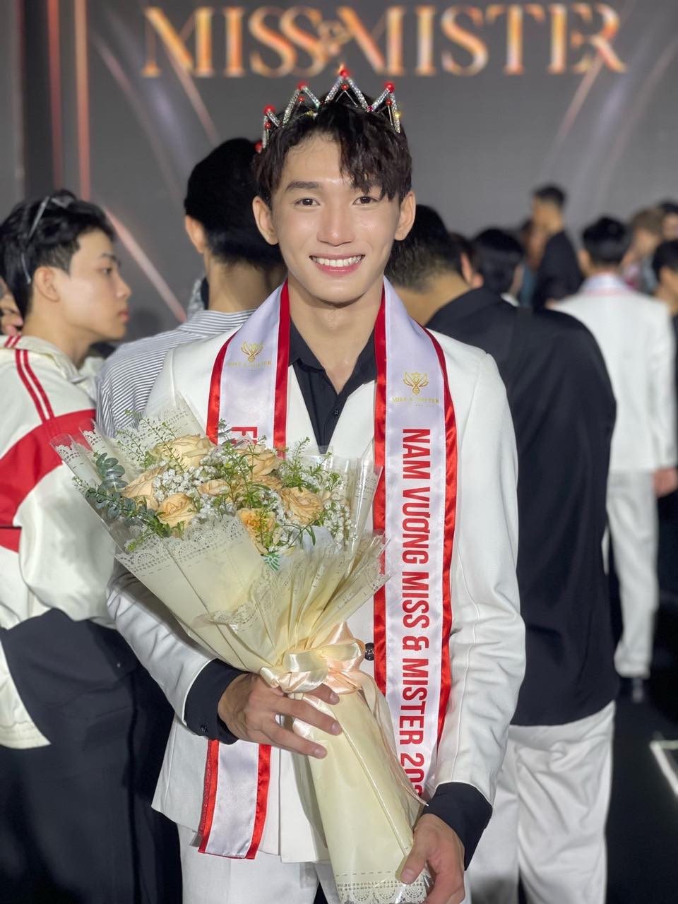 Chân dung nam vương Huỳnh Nhật Trường tại cuộc thi 'Miss & Mister FPT Polytechnic Cần Thơ 2023'. (Ảnh: NVCC)