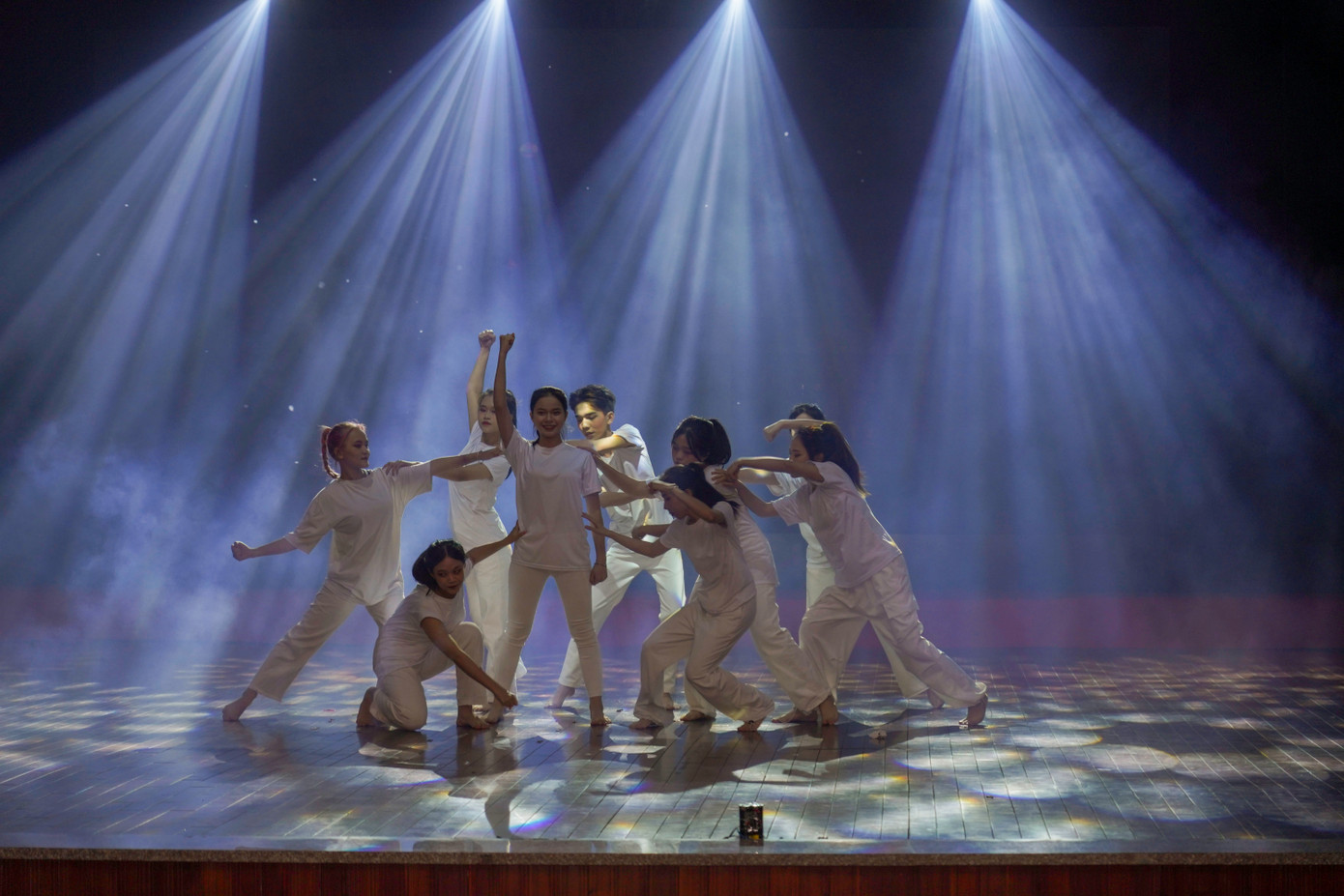 Các tiết mục tại đêm nhạc để lại cho khán giả nhiều cảm xúc.