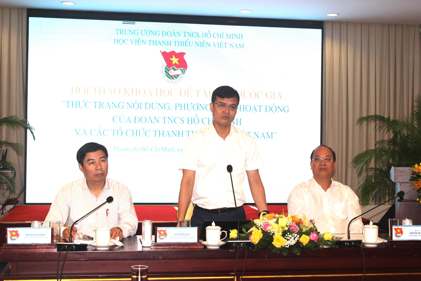 Bí thư thứ nhất T. Ư Đoàn Bùi Quang Huy kết luận Hội thảo.