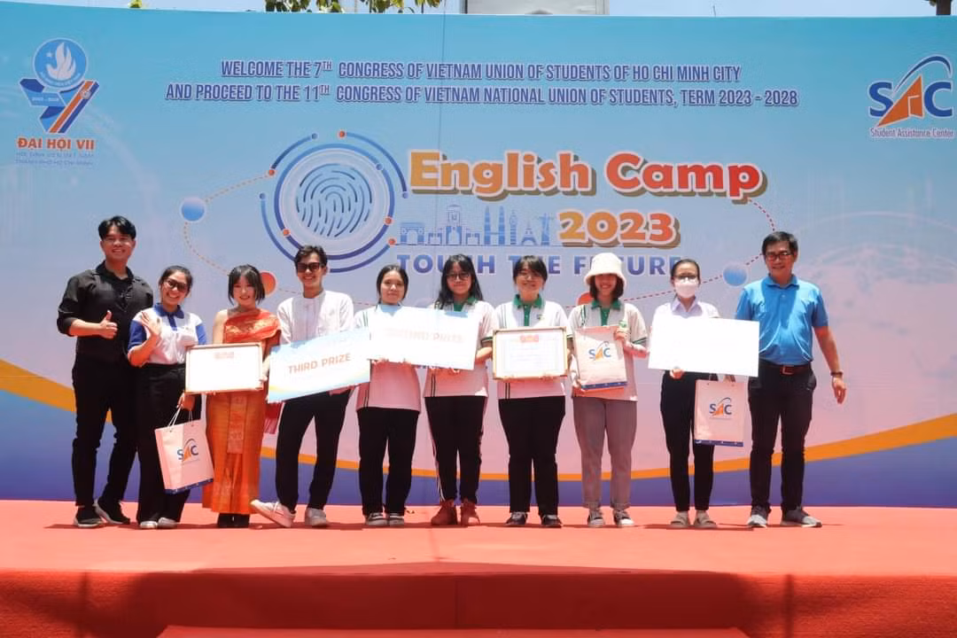 Các đội thi đã được trao giải tại Ngày hội. (Ảnh: TLTĐ)