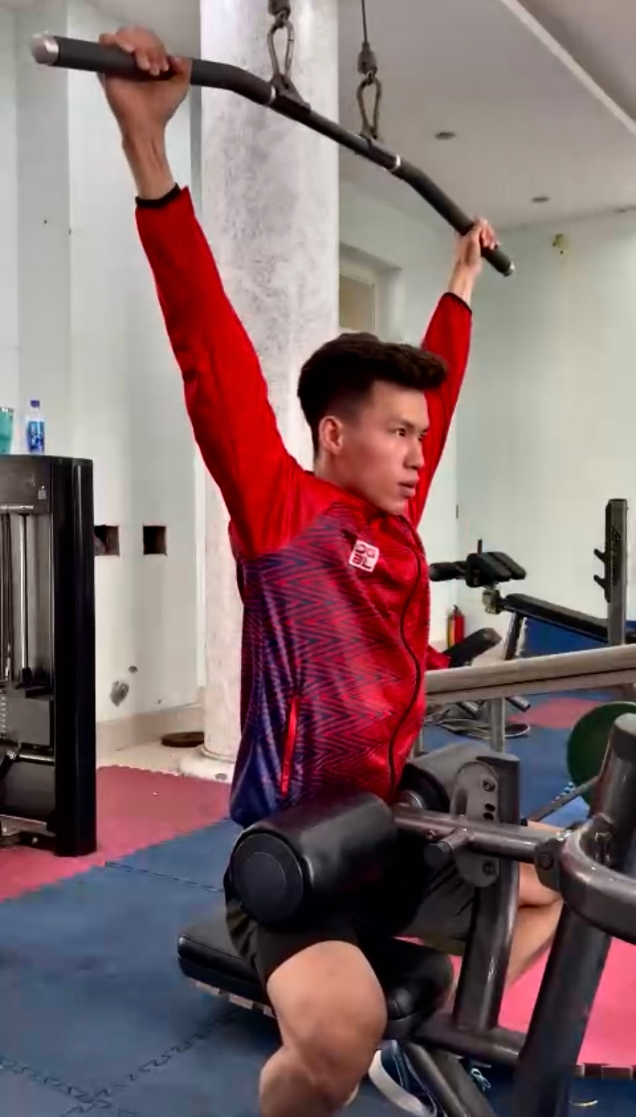 Văn Hiền tập luyện chuẩn bị cho kỳ SEA Games 32 tại Campuchia vừa rồi. (Ảnh: NVCC) Văn Hiền tập luyện chuẩn bị cho kỳ SEA Games 32 tại Campuchia vừa rồi. (Ảnh: NVCC)