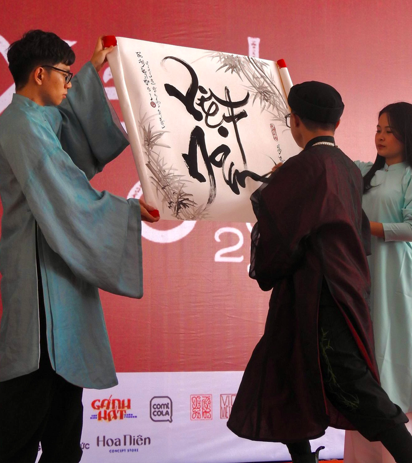 Nhiều hoạt động trình diễn diễn ra trong Ngày hội. (Ảnh: Hoa Niên) Nhiều hoạt động trình diễn diễn ra trong Ngày hội. (Ảnh: Hoa Niên)