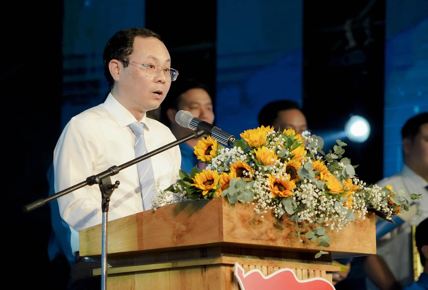 Phó Bí thư Thành ủy TP. HCM Nguyễn Văn Hiếu phát biểu tại chương trình. (Ảnh: TLTĐ)