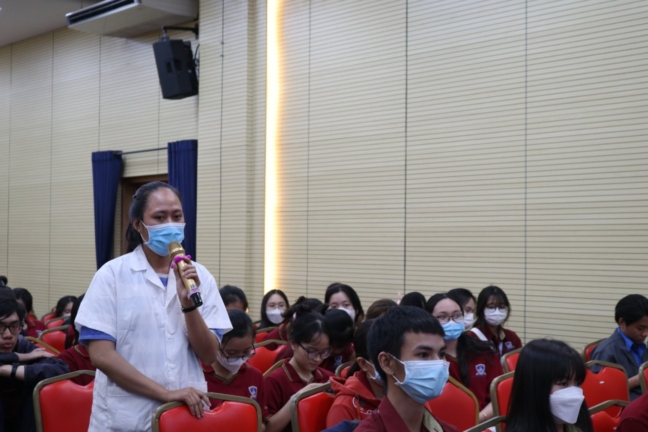 Tuyết chia sẻ trường hợp lừa đảo mà bản thân từng gặp. Tuyết chia sẻ trường hợp lừa đảo mà bản thân từng gặp.