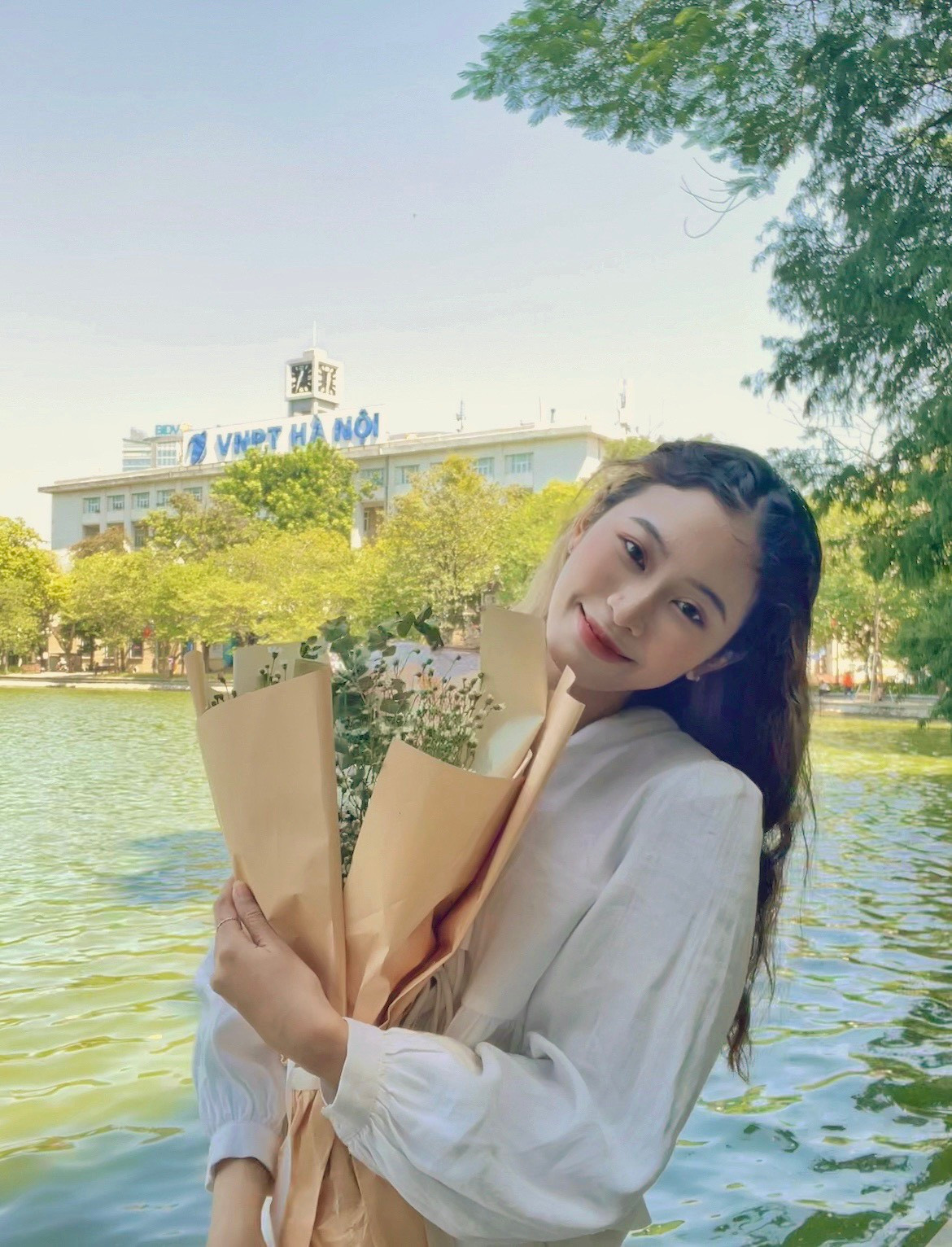 Nguyễn Thị Minh Ngọc - Người sáng lập dự án. Nguyễn Thị Minh Ngọc - Người sáng lập dự án.