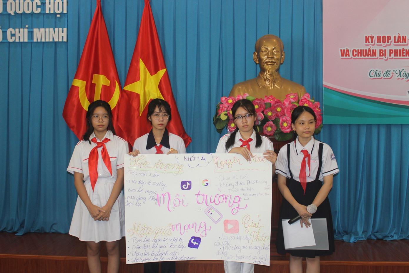 Các nhóm thảo luận xoay quanh chủ đề của Kỳ họp. Các nhóm thảo luận xoay quanh chủ đề của Kỳ họp.