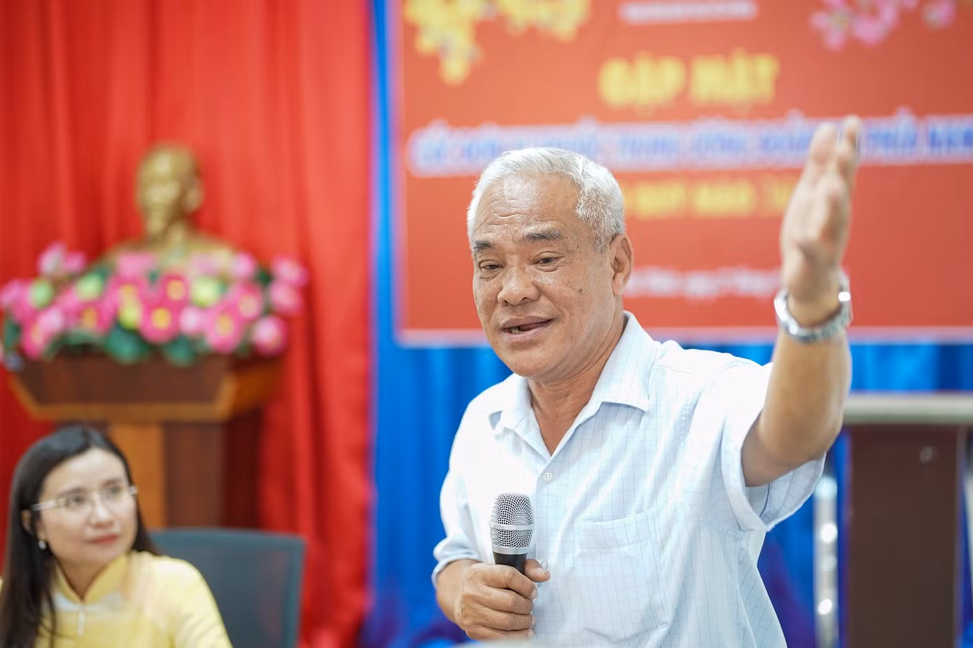 Tham dự buổi gặp mặt, ông Lê Hồng Liêm, nguyên Phó Chủ nhiệm UBKT Trung ương, Chủ nhiệm CLB hưu trí phía Nam cơ quan T.Ư Đoàn đã nhấn mạnh đến tính tiên phong đi đầu của cán bộ, công nhân viên các cơ quan T.Ư Đoàn Phía Nam. (Ảnh: Phạm Nguyễn)
