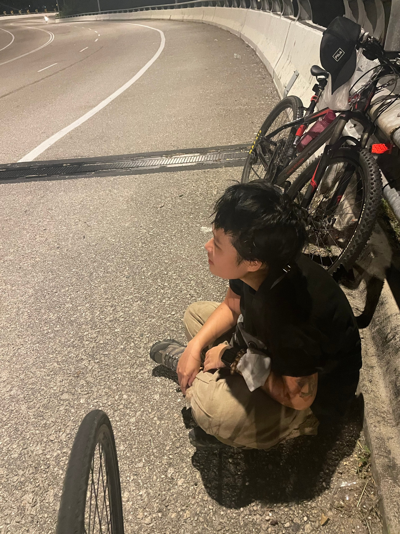 Trải nghiệm du lịch &apos;bụi&apos; đúng nghĩa đã giúp Trần Quỳnh Giang ngày càng mạnh mẽ và có thêm cảm hứng. (Ảnh: NVCC)