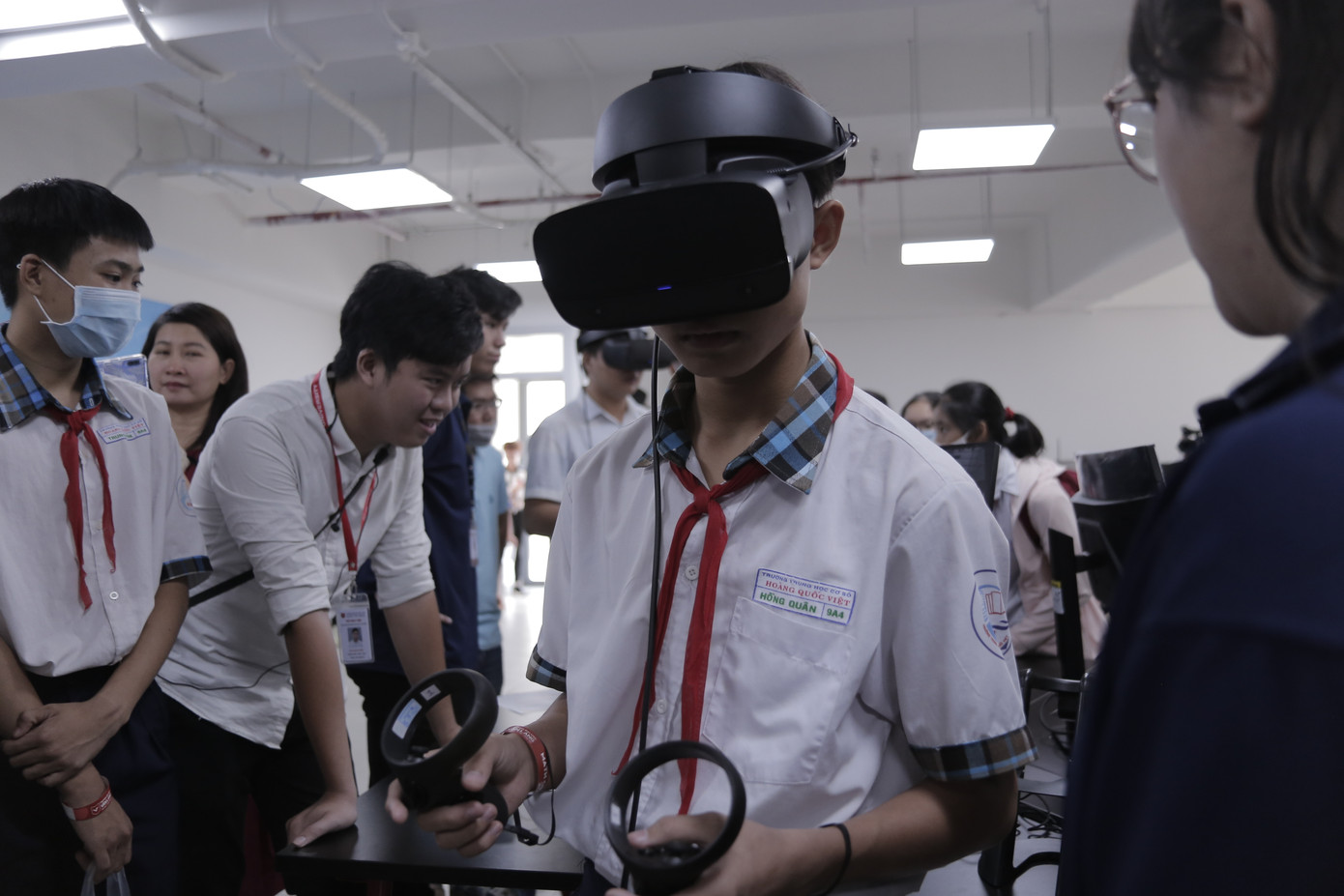 Một số ngành Sư phạm tại các trường TP. HCM được ghi nhận có điểm chuẩn cao. Tiêu biểu là Sư phạm Ngữ văn của trường ĐH Sư phạm TP. HCM với điểm chuẩn lên tới 27 điểm. Một số ngành Sư phạm tại các trường TP. HCM được ghi nhận có điểm chuẩn cao. Tiêu biểu là Sư phạm Ngữ văn của trường ĐH Sư phạm TP. HCM với điểm chuẩn lên tới 27 điểm.