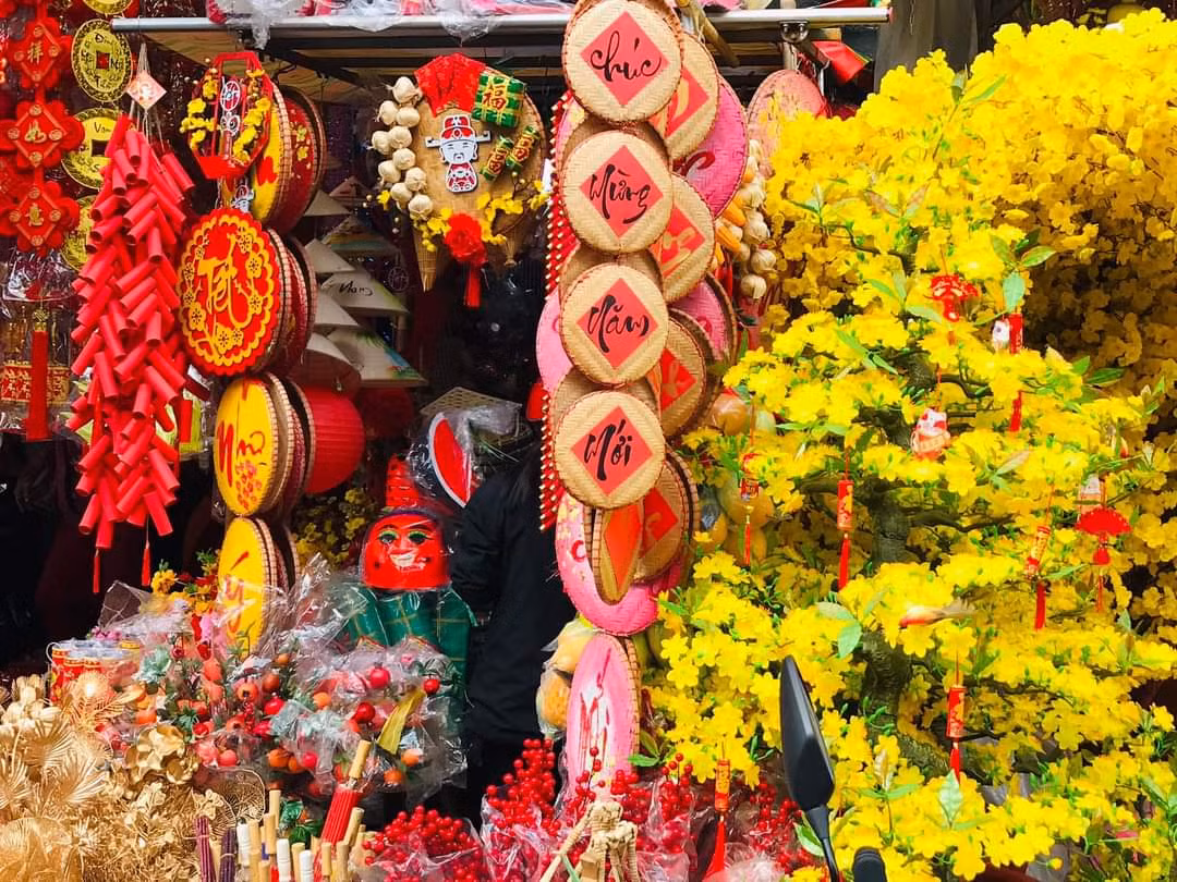 Không chỉ bán hàng lẻ cho người dân, phố Hải Thượng Lãn Ông còn là nơi cung cấp, phân phối sỉ cho các tiểu thương ở các quận, huyện trên địa bàn thành phố và một số địa phương lân cận.