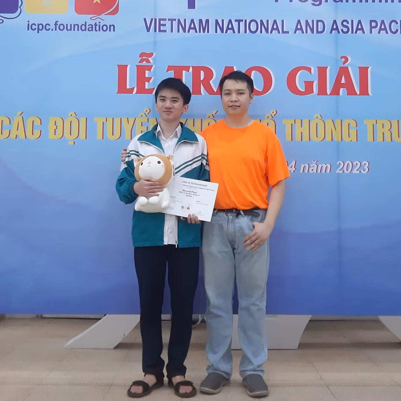 Vinh Khánh sở hữu nhiều giải thưởng lớn về tin học trong và ngoài nước. (Ảnh: NVCC)