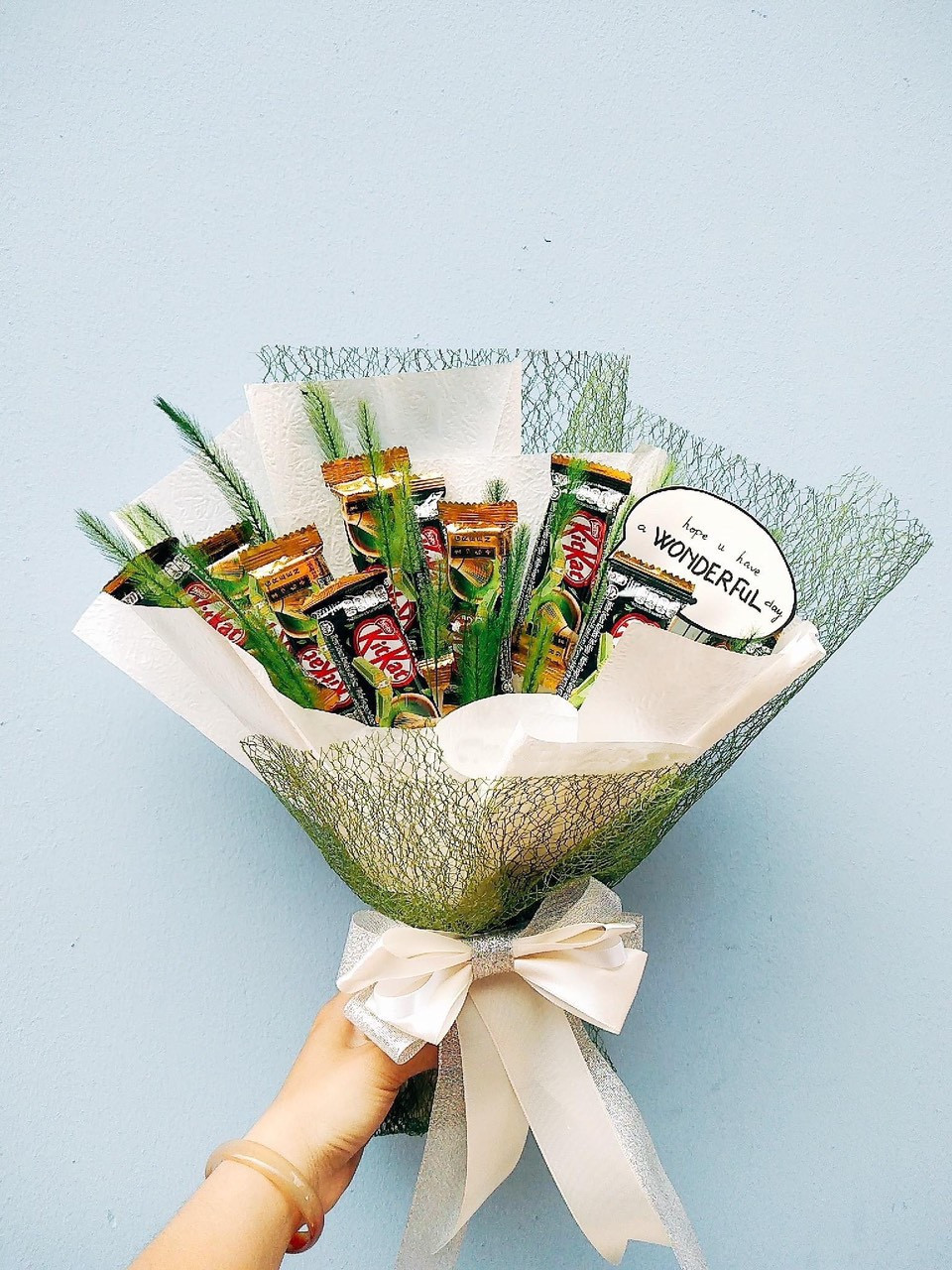 Các sản phẩm quà tặng 8/3 bắt mắt do Hoài Hân tạo ra.